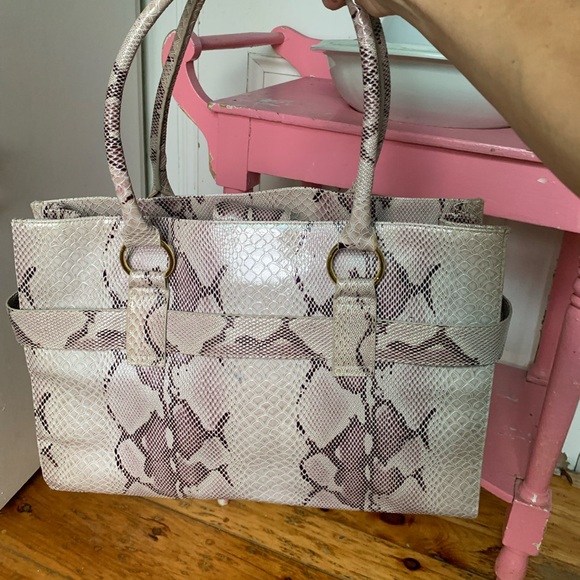 Women’s large Joan River’s snakeskin patterned bag - Picture 2 of 14
